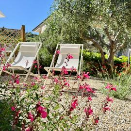ROSMARINO - Charming 2 bedrooms apartment with garden and parking