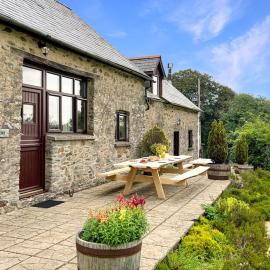 Kiri Cottage Hawkridge