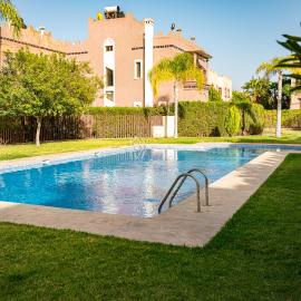 Riad Tonaroz