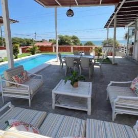 Casablanca - Bocapan-Zorritos-Tumbes, hotelli kohteessa Bocapán