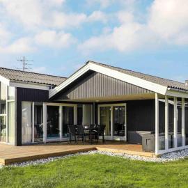 5 star holiday home in Ringkøbing