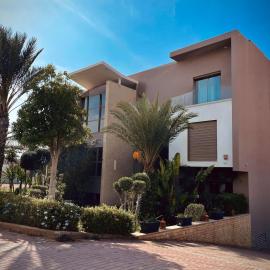 YMY Beach House, hotel a Agadir