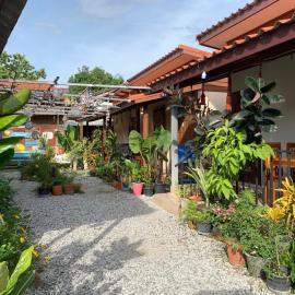 บ้านเคคานการ์เด้น K Khan Walking Street Garden Home, hotel v destinaci Chiang Khan