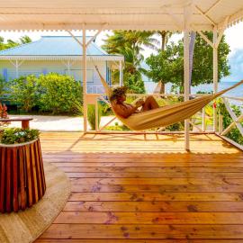 Opoa Beach Hotel, viešbutis mieste Opoa