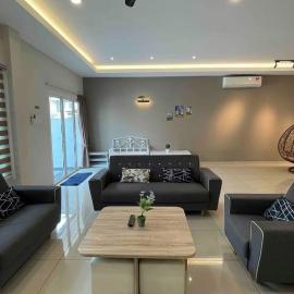 The White House Near Jonker Malacca walking distance