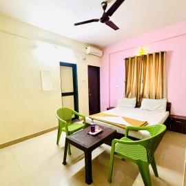 Hotel Laxmi, hotel in Hinjewadi