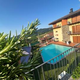 La Marina Resort, hotell i Pontida