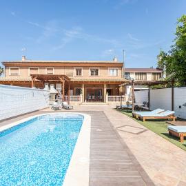 Marenostrum Villa, hotel a València
