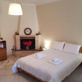 Orfeas Artemis & Rea Apartments Litochoro, hotell i Litochoro