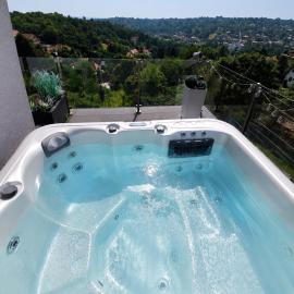 Gamma Apartmanok és Jakuzzi