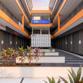Nashik में, होटल FabHotel Platinum Pavillion Inn