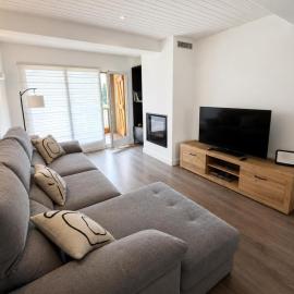 Maravilloso apartamento en Llívia, хотел в Ливия