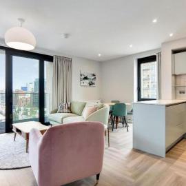 Alameda and Beton in London near Wembley Park, hotel in London