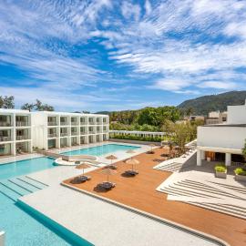 Patong Beach Hotel by See2Sea, hotell i Patong Beach