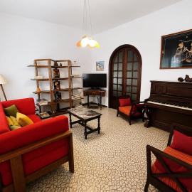 Appartement Punique de Charme au Cœur de Carthage, Hotel in Salambôo