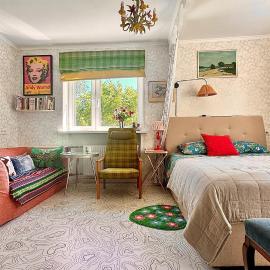 LITTLE LONDON ONE boutique apartment Netflix TV Old Town, hotel in Narva