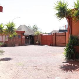 Oluzizi Guesthouse, hotel v destinácii Windhoek
