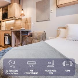 Livensa Living Pamplona, מלון בפמפלונה