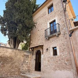 Arcem, hotel a Calascio