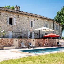 Gite de charme, bastide avec piscine