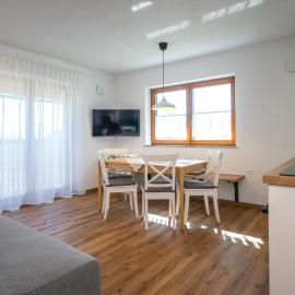 Start Point Apartments, hotel in Žirovnica