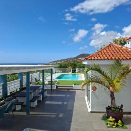 Casa Nine con piscina Vacacional La Palma, מלון בברנייה באחה