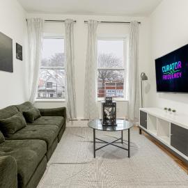 Modern 2BR Retreat with Washer & Dryer - Near Subway & LGA