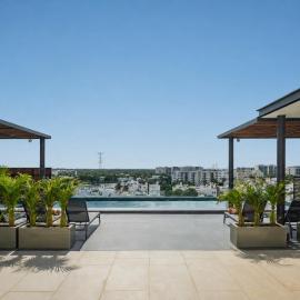 Cumbres Garden luxury apartments - By Aloja RV, hotell Cancúnis