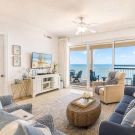Regency Isle: Beachfront Bliss & Amazing Views 2 bedrooms