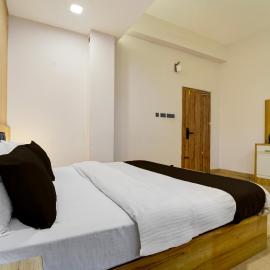 Hotel O by OYO REFRESH INN & SUITES, hotel sa Kozhikode