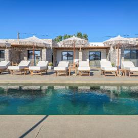 Zefyria Luxury Suites, ξενοδοχείο στη Ζεφυρία
