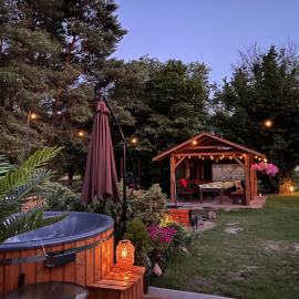 Agroturystyka Ranczo DOM NA WYPOCZYNEK, hotel i Liszna