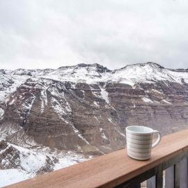 HOM Frente a la cordillera depto 7PAX Cerca de las Pista de SKY, Hotel in Lo Barnechea