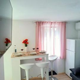 C&M Studio Apartment