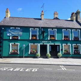 Laverty's - The Black Bull Inn, hotel in Randalstown