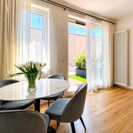 Apartmán s terasou - centrum mesta, hotel v Trnave