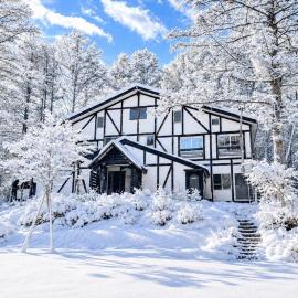 Komorebi Myoko Lodge, hotel em Myoko