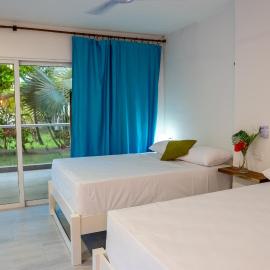 Blue Mango Beach Hotel, хотел в Guachaca