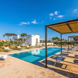 Villa Elysium for 10 with Pool near Gallipoli