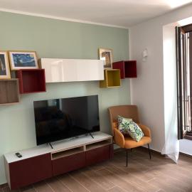 Casa vacanza Gea - Superior Apartment in Bergamo city with private parking car, Hotel in Bergamo