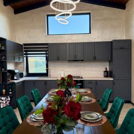 Cindrel Chalet Jina, hotell i Jina
