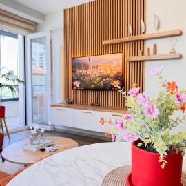 merkezde 2 odalı minimalist ev, hotel Çiftlikköy városában