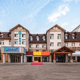 Hanting Hotel Changbaishan Erdaobaihe Internet Celebrity Street