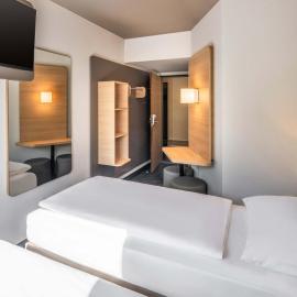 B&B HOTEL Düren、デューレン・アイフェルのホテル