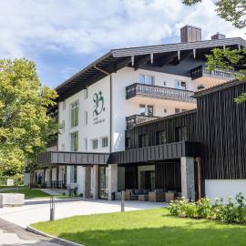 Bartl Apartments, hotelli kohteessa Rottach-Egern