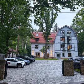 Leśna Chwila, hotel in Polanica-Zdrój