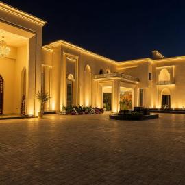 Emerald Resorts and Hotel、Jāmbのホテル