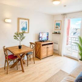 Plage à 20 m -Piscine & Fitness - Appartement 4 pers: Cayeux-sur-Mer şehrinde bir otel