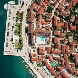 Hotel Korkyra, hotel di Vela Luka