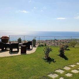 B&B Relais da Clorinda, hotel u gradu Ašea